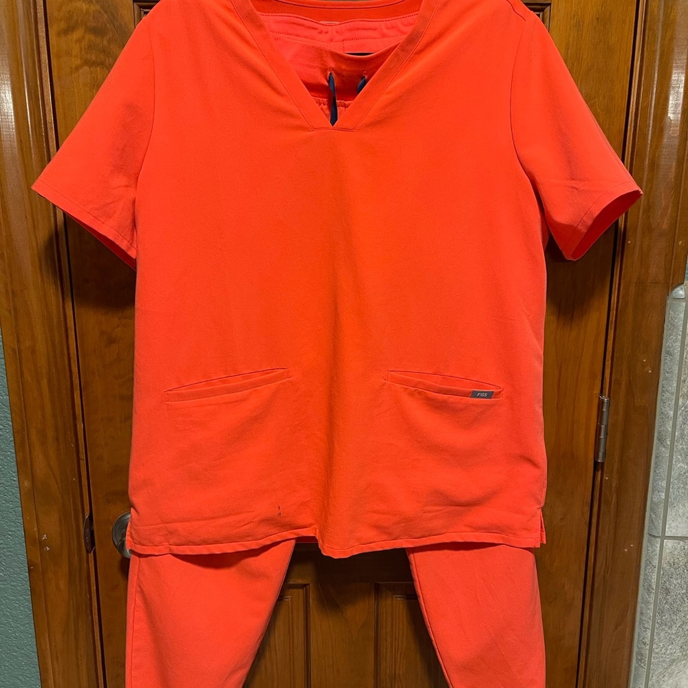 Figs Bright Orange Women's Scrub Top and Pants Set